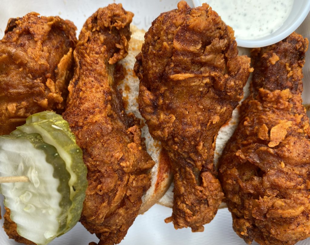 howling hot chicken howling hot chicken